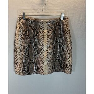 Entro Mini Skirt-Size LG shiny Snake Skin Print FALL‎ City Chic office
